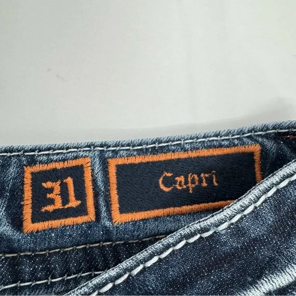 Rock Revival Eustis Capri  Embellished Jeans Thick Stitching 31W X 20.5L - Picture 4 of 16